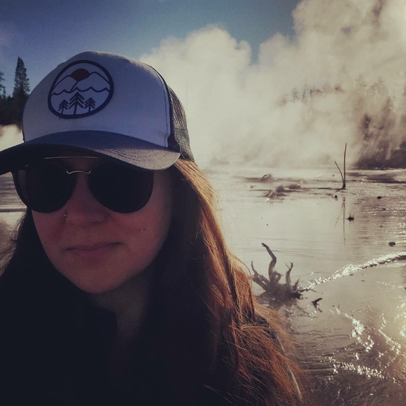 Welcome to my Closet! 👋 - Picture 2 of 4